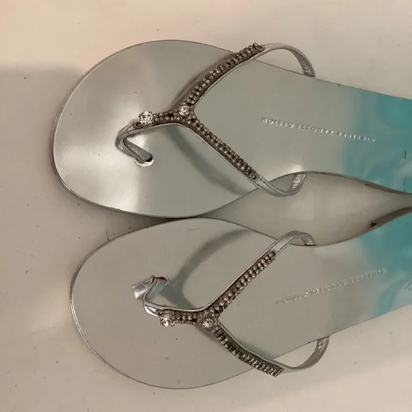 Giuseppe Zanotti NEW Silver Leather Crystal Embellished Thong Sandals Shoes 37
